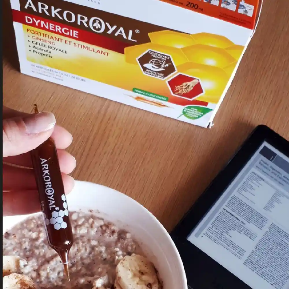 Arkoroyal Dynergie kompleks z matičnim mlečkom Arkopharma, acerolo in propolisom, ampule (20 x 10 ml)